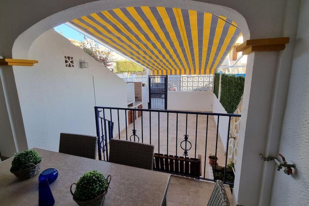 Апартаменты Apartamento Cruz Санта Пола Экстерьер фото