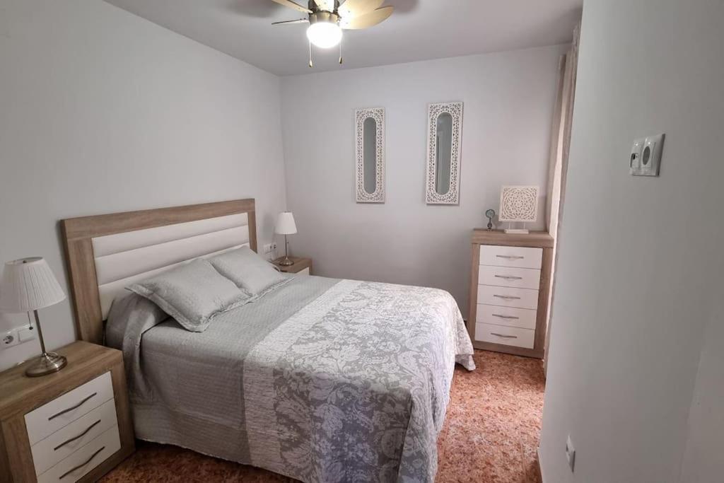 Апартаменты Apartamento Cruz Санта Пола Экстерьер фото